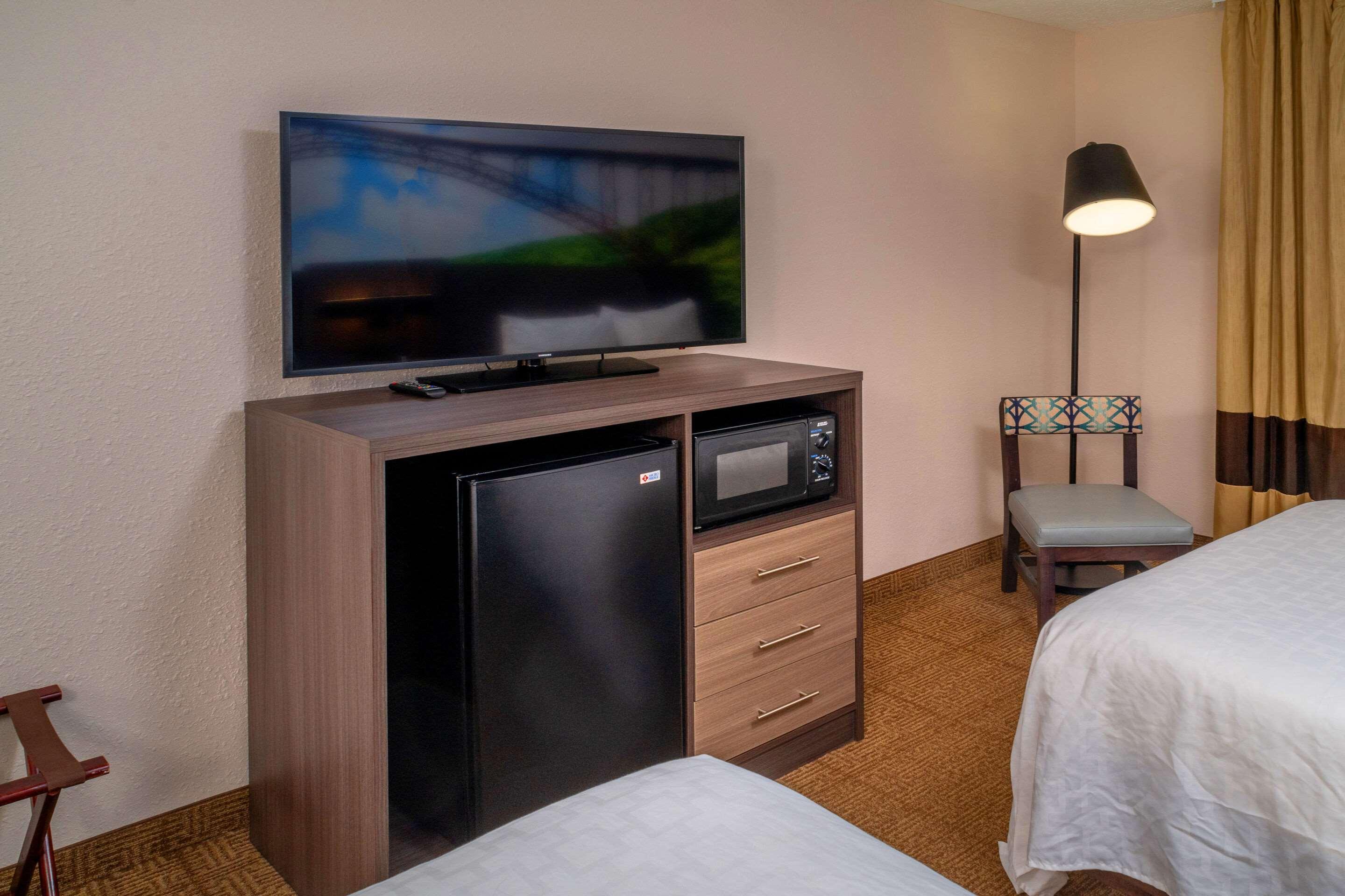 Clarion Pointe Beckley Otel Dış mekan fotoğraf