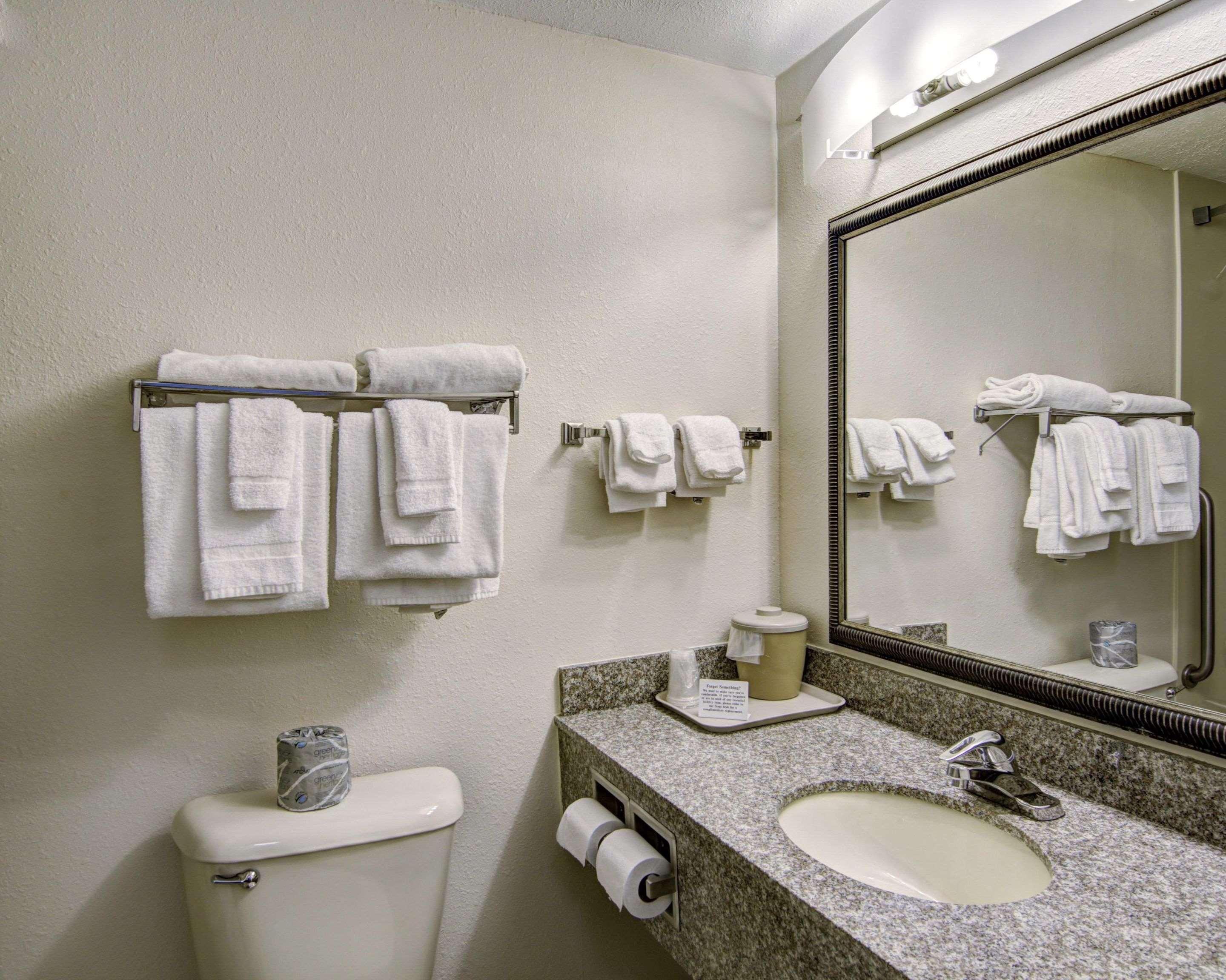 Clarion Pointe Beckley Otel Dış mekan fotoğraf