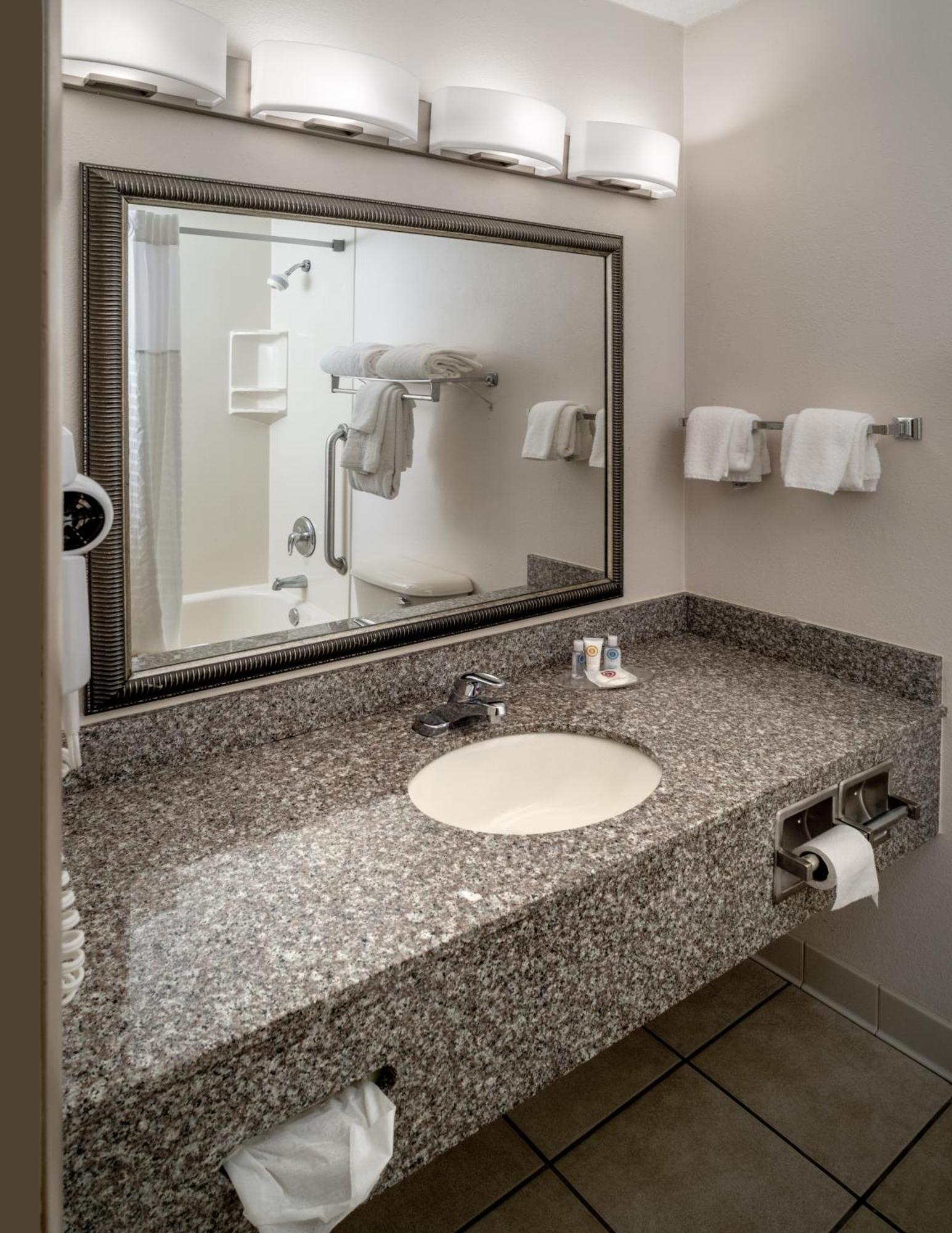 Clarion Pointe Beckley Otel Oda fotoğraf